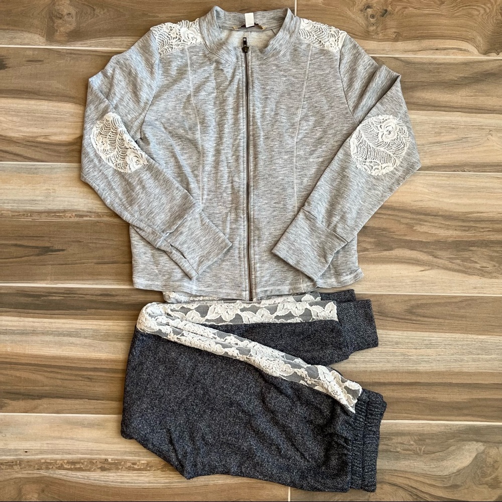 Francesca’s Free sweat set.